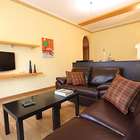 Corso Francia 1BR-2